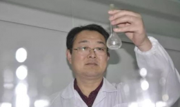 91岁吴胜明妈妈小分子肽直播,小分子肽直播见证健康奇迹